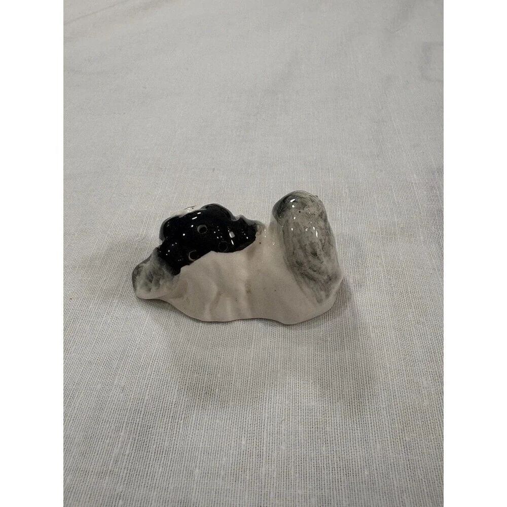 Vintage Pekingese Dog Salt Shaker Made In Japan